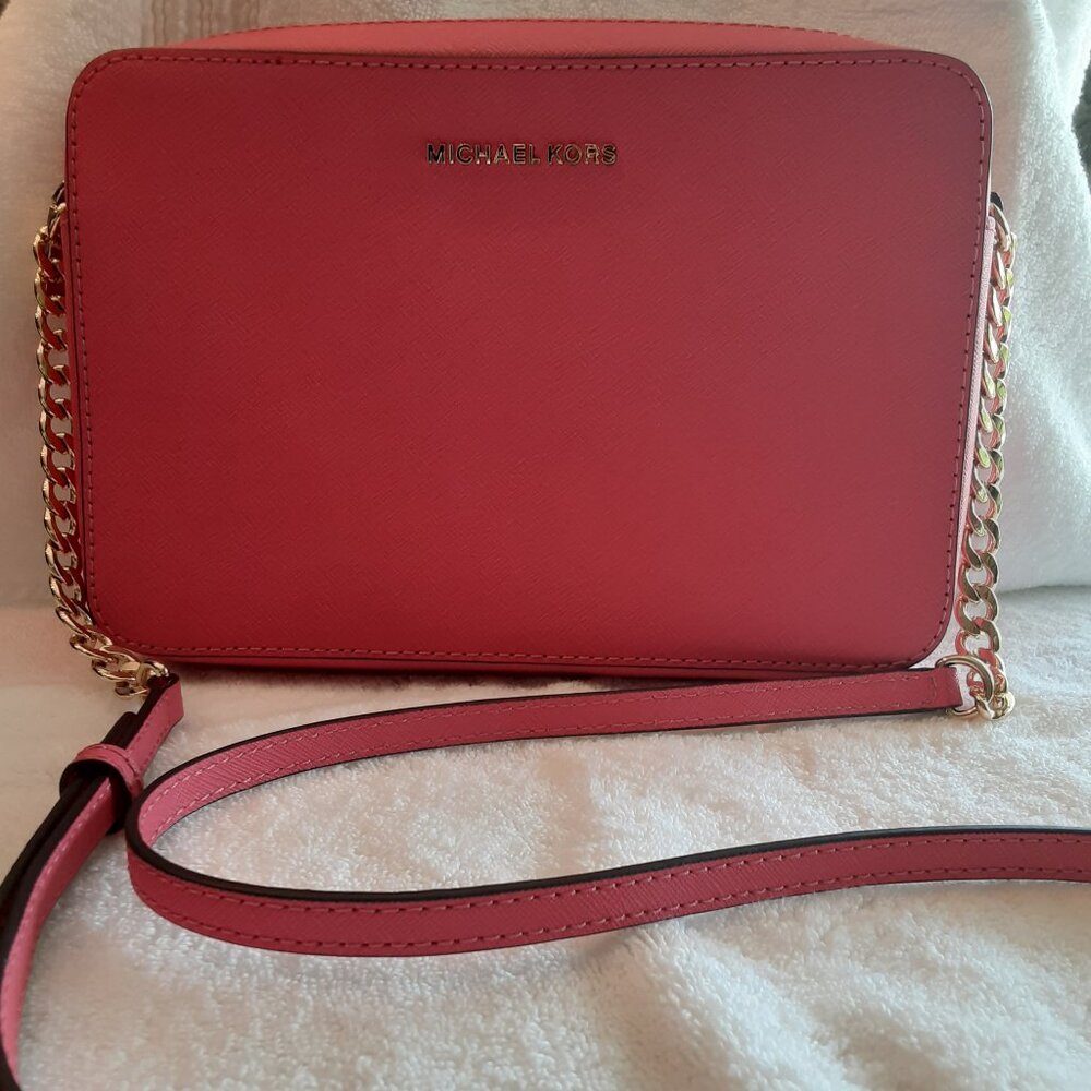Michael Kors - Jet Set Large Saffiano Leather Crossbody Bag in Primrose